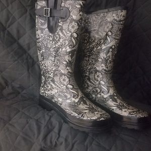 Rainboots